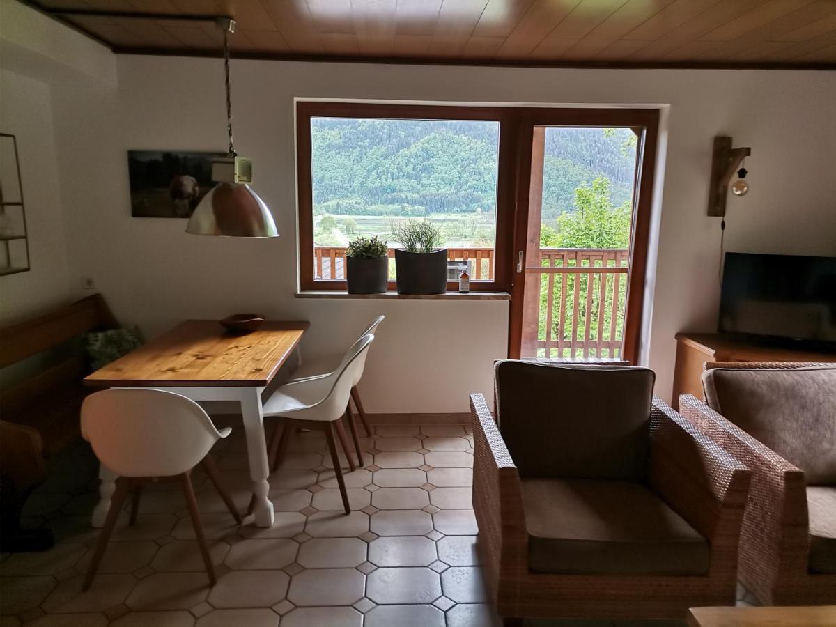 Haus Am Wald Apartman Steindorf am Ossiacher See Szoba fotó