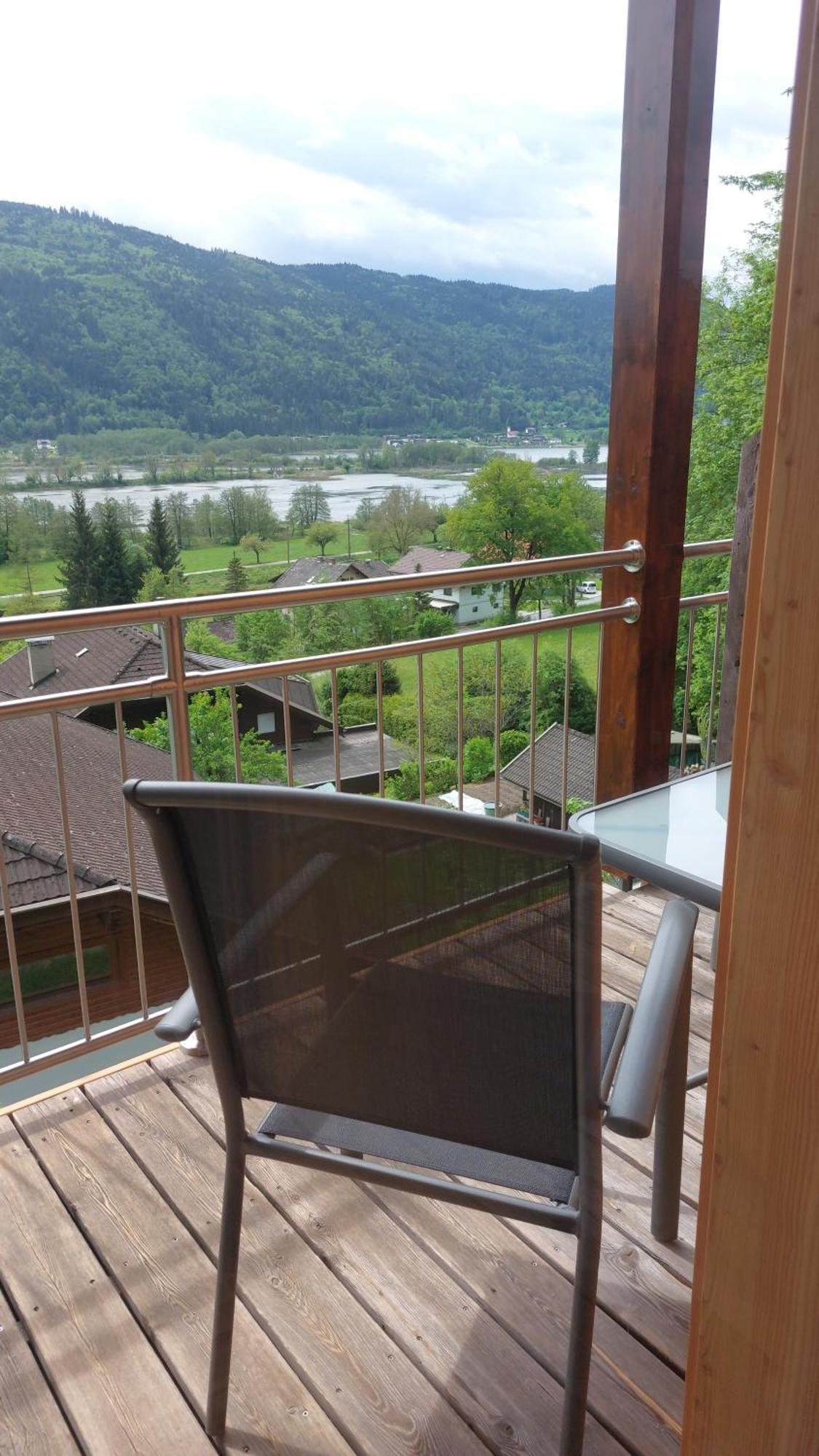 Haus Am Wald Apartman Steindorf am Ossiacher See Szoba fotó